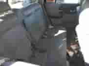 2004 Saturn VUE V6 z VIN 5GZCZ53414S877622, wystawiony jako Copart lot #72839974 z przebiegiem 128 202 mil mil oraz Szkoda całkowita • Salvage title. Historia ofert i sprzedaży dostępna na DreamBid. Obrazek 10.