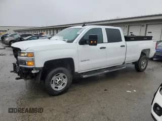 2019 Chevrolet Silverado 2500HD Work Truck z VIN 1GC1KREG0KF129042, wystawiony jako Copart lot #44228925 z przebiegiem 117 723 mil mil oraz Szkoda całkowita • Salvage title. Historia ofert i sprzedaży dostępna na DreamBid. Obrazek 1.