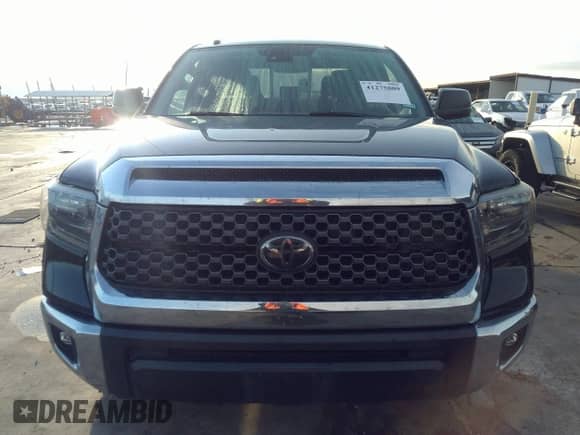 2018 Toyota Tundra SR с VIN 5TFUW5F19JX754195, выставлен на аукционе IAAI как лот 41275809 с пробегом 66 142 миль миль и . История ставок и продаж доступна на DreamBid. Изображение 12.