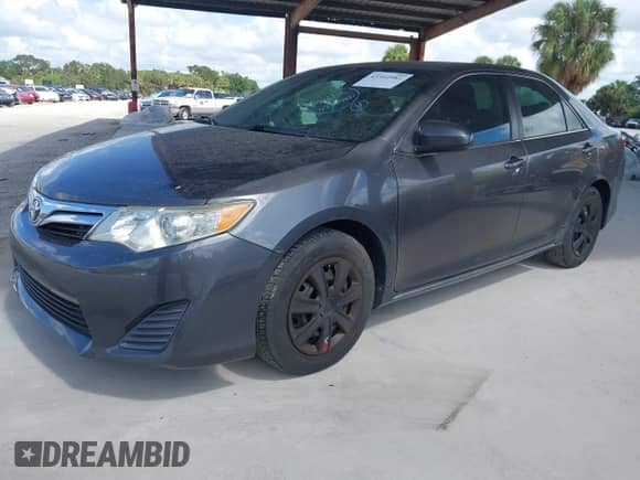 2013 Toyota Camry SE с VIN 4T1BF1FK9DU716170, выставлен на аукционе IAAI как лот 43344981 с пробегом 223 991 миль миль и . История ставок и продаж доступна на DreamBid. Изображение 18.