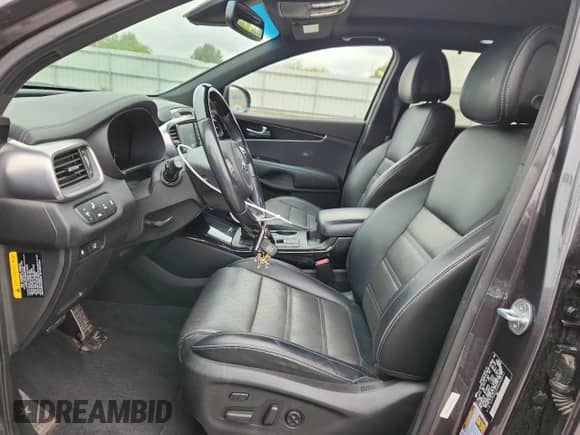 2016 Kia Sorento SX с VIN 5XYPKDA53GG088931, выставлен на аукционе Copart как лот 85495865 с пробегом 76 335 миль миль и Списание • Salvage title. История ставок и продаж доступна на DreamBid. Изображение 7.