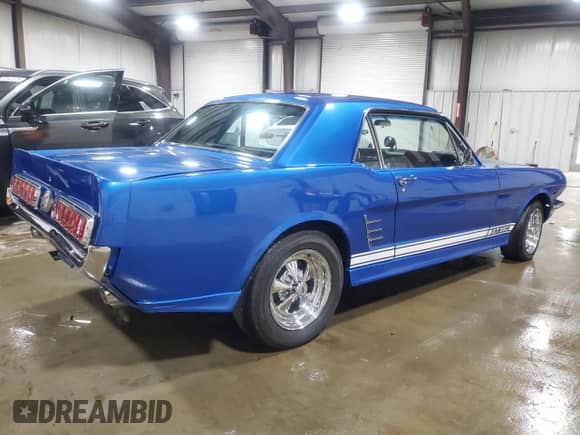 1966 Ford Mustang z VIN 6F07C360733, wystawiony jako Copart lot #86710755 z przebiegiem 32 195 mil mil oraz Szkoda całkowita • Salvage title. Historia ofert i sprzedaży dostępna na DreamBid. Obrazek 3.