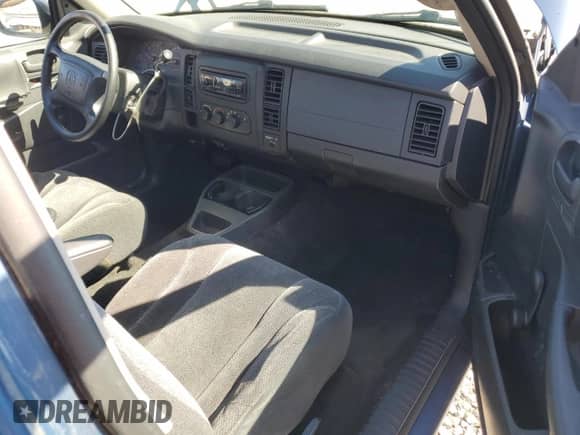 2004 Dodge Dakota z VIN 1D7FL16K54S621119, wystawiony jako Copart lot #46801075 z przebiegiem 251 223 mil mil oraz Szkoda całkowita • Salvage title. Historia ofert i sprzedaży dostępna na DreamBid. Obrazek 8.