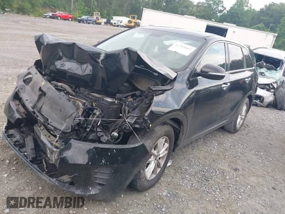 2019 Kia Sorento L z VIN 5XYPG4A38KG581934, wystawiony jako IAAI lot #42269462 z przebiegiem 89 900 mil mil oraz . Historia ofert i sprzedaży dostępna na DreamBid. Obrazek 17.