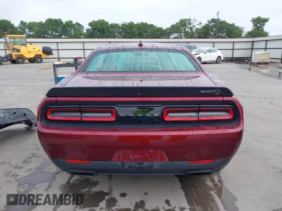 2019 Dodge Challenger SRT Hellcat с VIN 2C3CDZC95KH521024, выставлен на аукционе IAAI как лот 42374459 с пробегом 35 313 миль миль и . История ставок и продаж доступна на DreamBid. Изображение 17.