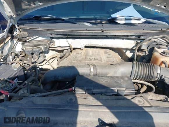 2011 Ford F-150 XLT с VIN 1FTFW1ETXBKE02116, выставлен на аукционе IAAI как лот 43370311 с пробегом 265 326 миль миль и . История ставок и продаж доступна на DreamBid. Изображение 10.