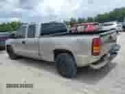 2003 GMC Sierra 1500 SLE with VIN 2GTEC19V931177186, listed as a Copart auction lot 63335915 with 256,141 mi miles and Salvage title. Bid and sale history available at DreamBid. Image 2.