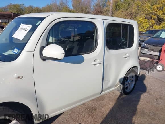 2011 Nissan Cube S с VIN JN8AZ2KR5BT211511, выставлен на аукционе IAAI как лот 40980022 с пробегом 177 997 миль миль и . История ставок и продаж доступна на DreamBid. Изображение 6.