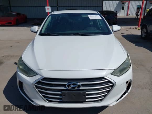 2017 Hyundai Elantra SE z VIN 5NPD84LF8HH171224, wystawiony jako IAAI lot #43399892 z przebiegiem 430 107 mil mil oraz . Historia ofert i sprzedaży dostępna na DreamBid. Obrazek 12.