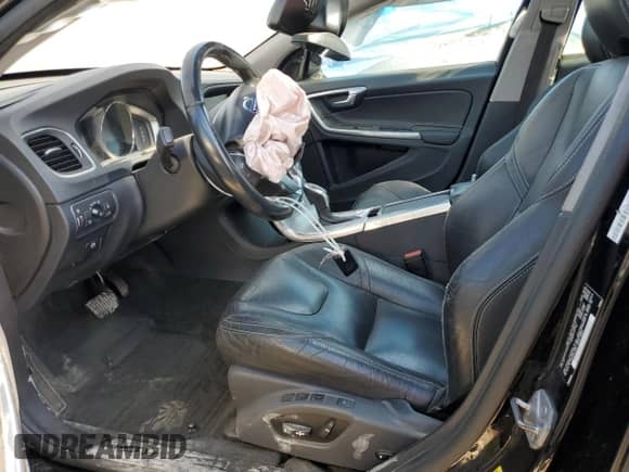 2017 Volvo S60 Dynamic с VIN YV140MTL4H2427058, выставлен на аукционе Copart как лот 80068885 с пробегом 79 991 миль миль и Списание • Salvage title. История ставок и продаж доступна на DreamBid. Изображение 7.