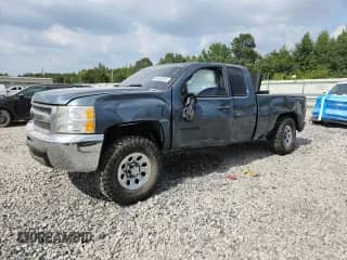 2012 Chevrolet Silverado 1500 LS with VIN 1GCRCREA2CZ297275, listed as a Copart auction lot 64969555 with 221,285 mi miles and Salvage title. Bid and sale history available at DreamBid. Image 1.