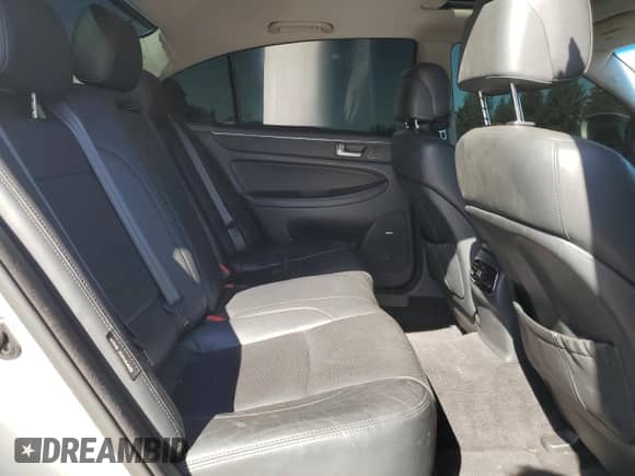 2014 Hyundai Genesis R-Spec with VIN KMHGC4DH9EU264617, listed as a Copart auction lot 84030465 with 131,692 mi miles and Salvage title. Bid and sale history available at DreamBid. Image 10.