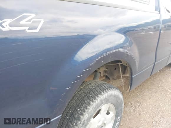 2008 Ford F-150 XLT с VIN 1FTPX14V88FB51098, выставлен на аукционе IAAI как лот 42895051 с пробегом 220 523 миль миль и . История ставок и продаж доступна на DreamBid. Изображение 13.