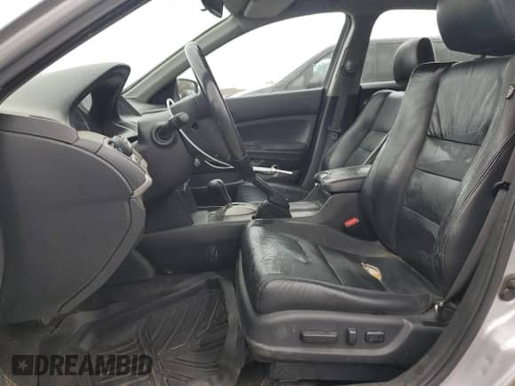 2011 Honda Accord SE с VIN 1HGCP2F64BA016250, выставлен на аукционе Copart как лот 87484545 с пробегом 171 671 миль миль и Списание • Salvage title. История ставок и продаж доступна на DreamBid. Изображение 7.