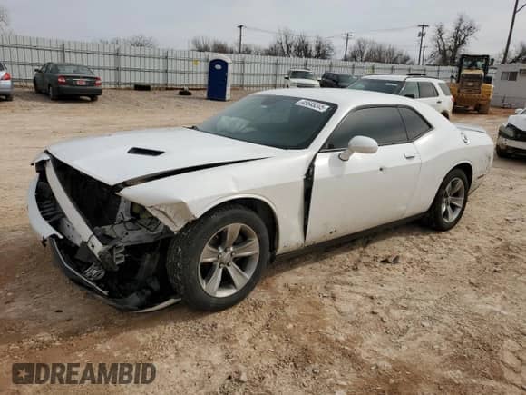 2018 Dodge Challenger SXT with VIN 2C3CDZAG3JH270830, listed as a Copart auction lot 45645265 with 177,309 mi miles and Salvage title. Bid and sale history available at DreamBid. Image 1.