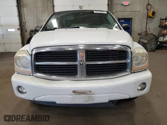 2006 Dodge Durango SLT with VIN 1D4HB48N56F137139, listed as a Copart auction lot 86139465 with 184,323 mi miles and Clean title. Bid and sale history available at DreamBid. Image 5.