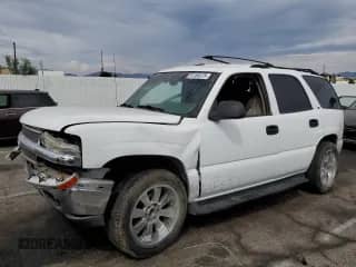 2002 Chevrolet Tahoe LS с VIN 1GNEC13V32J331749, выставлен на аукционе Copart как лот 81268575 с пробегом 176 961 миль миль и Списание • Salvage title. История ставок и продаж доступна на DreamBid. Изображение 1.