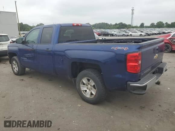 2014 Chevrolet Silverado 1500 LT with VIN 1GCVKREH5EZ175687, listed as a Copart auction lot 62677575 with 85,817 mi miles and Salvage title. Bid and sale history available at DreamBid. Image 2.