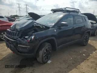 2020 Jeep Compass Trailhawk с VIN 3C4NJDDB5LT159643, выставлен на аукционе Copart как лот 67965935 с пробегом 132 085 миль миль и Списание • Salvage title. История ставок и продаж доступна на DreamBid. Изображение 1.