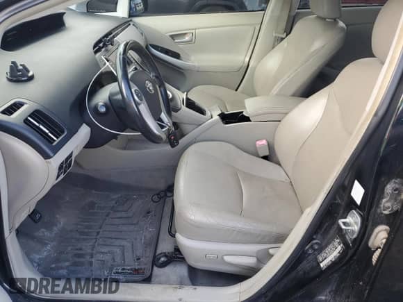 2011 Toyota Prius I z VIN JTDKN3DU5B5300275, wystawiony jako Copart lot #89555915 z przebiegiem 151 429 mil mil oraz Czysty tytuł • Clean title. Historia ofert i sprzedaży dostępna na DreamBid. Obrazek 7.