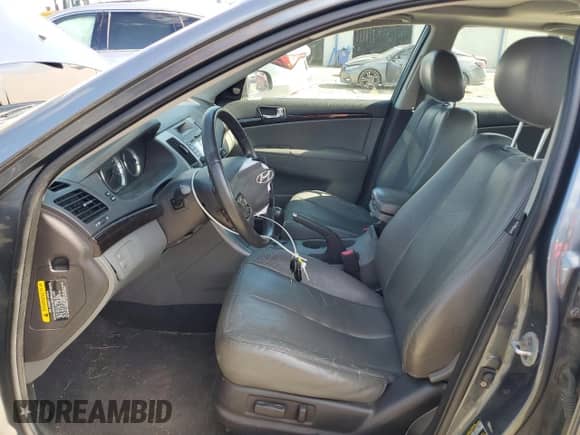 2009 Hyundai Sonata GLS z VIN 5NPET46C49H543938, wystawiony jako Copart lot #69834995 z przebiegiem 179 390 mil mil oraz Szkoda całkowita • Salvage title. Historia ofert i sprzedaży dostępna na DreamBid. Obrazek 7.