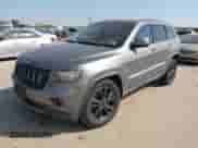 2012 Jeep Grand Cherokee Laredo z VIN 1C4RJEAG1CC355534, wystawiony jako IAAI lot #43475881 z przebiegiem 224 182 mil mil oraz . Historia ofert i sprzedaży dostępna na DreamBid. Obrazek 2.