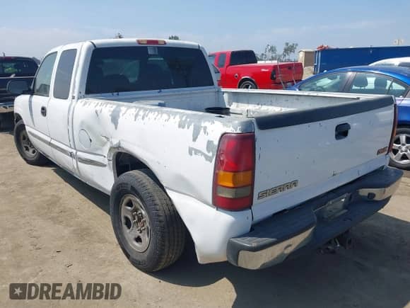 2002 GMC Sierra 1500 SLE с VIN 2GTEC19T221388503, выставлен на аукционе IAAI как лот 43090007 с пробегом 142 668 миль миль и . История ставок и продаж доступна на DreamBid. Изображение 3.