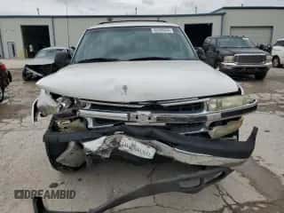 2003 Chevrolet Suburban Z71 с VIN 3GNFK16Z23G282763, выставлен на аукционе Copart как лот 69388264 с пробегом Не указан миль и Списание • Salvage title. История ставок и продаж доступна на DreamBid. Изображение 5.