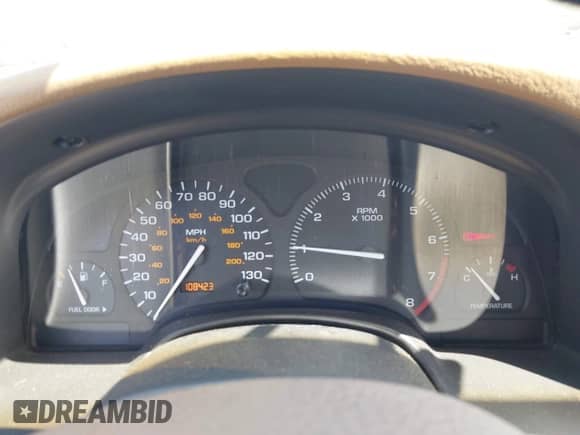 2001 Saturn LS with VIN 1G8JU52F41Y551309, listed as a IAAI auction lot 41863423 with 108,423 mi miles and . Bid and sale history available at DreamBid. Image 7.