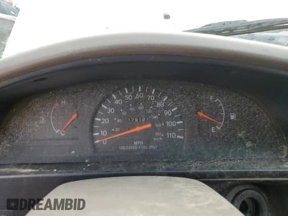 1999 Toyota Tacoma z VIN 4TAVL52N3XZ539894, wystawiony jako Copart lot #81200825 z przebiegiem 179 121 mil mil oraz Szkoda całkowita • Salvage title. Historia ofert i sprzedaży dostępna na DreamBid. Obrazek 9.