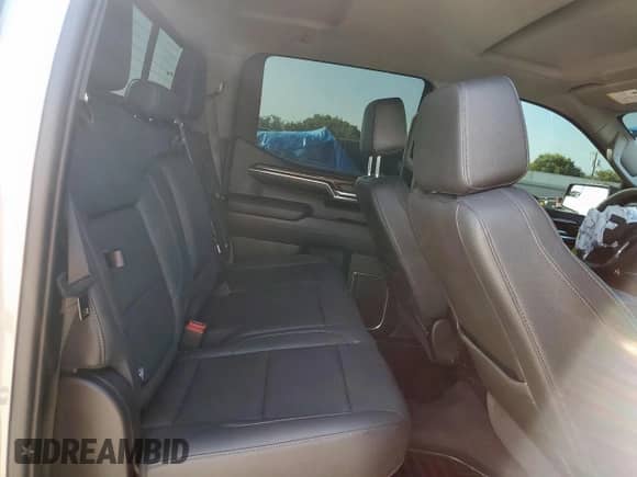 2024 Chevrolet Silverado 1500 RST с VIN 2GCPADED6R1223529, выставлен на аукционе Copart как лот 68307625 с пробегом 14 005 миль миль и Списание • Salvage title. История ставок и продаж доступна на DreamBid. Изображение 10.