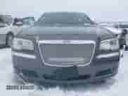 2013 Chrysler 300 S z VIN 2C3CCAJTXDH621920, wystawiony jako IAAI lot #41434113 z przebiegiem 146 164 mil mil oraz . Historia ofert i sprzedaży dostępna na DreamBid. Obrazek 6.