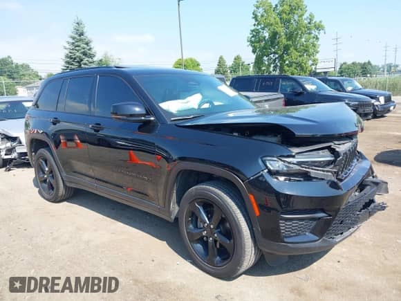 2023 Jeep Grand Cherokee Altitude с VIN 1C4RJHAG6PC595296, выставлен на аукционе IAAI как лот 42682729 с пробегом 30 622 миль миль и . История ставок и продаж доступна на DreamBid. Изображение 1.