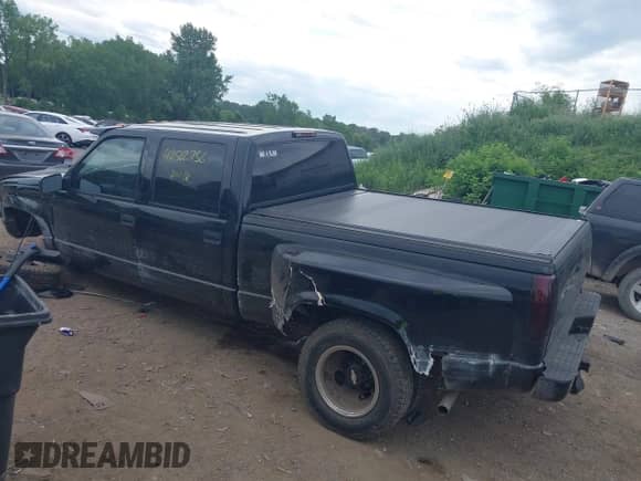 1999 Chevrolet Silverado 3500 с VIN 1GCHK33J3XF016767, выставлен на аукционе IAAI как лот 42542736 с пробегом 151 672 миль миль и . История ставок и продаж доступна на DreamBid. Изображение 3.