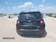2017 Jeep Renegade Latitude z VIN ZACCJABB1HPF52076, wystawiony jako IAAI lot #42871282 z przebiegiem Nie podano mil oraz . Historia ofert i sprzedaży dostępna na DreamBid. Obrazek 16.