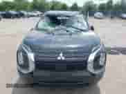 2023 Mitsubishi Outlander SEL z VIN JA4J4VA82PZ006988, wystawiony jako IAAI lot #42436729 z przebiegiem 76 957 mil mil oraz . Historia ofert i sprzedaży dostępna na DreamBid. Obrazek 12.