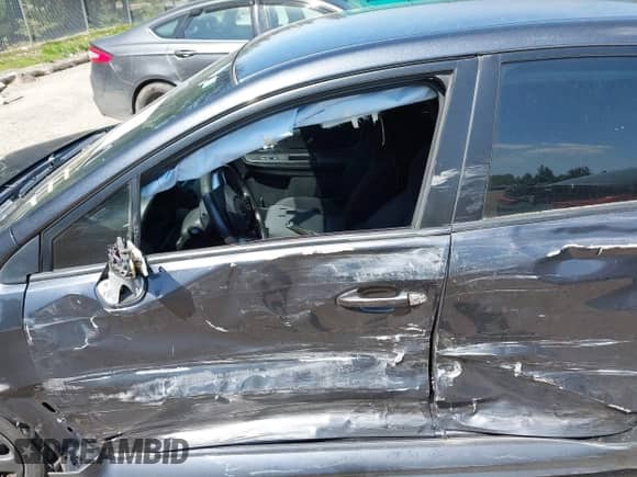 2016 Subaru WRX z VIN JF1VA1B68G9815147, wystawiony jako IAAI lot #42161637 z przebiegiem 78 090 mil mil oraz . Historia ofert i sprzedaży dostępna na DreamBid. Obrazek 21.