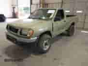 1998 Nissan Frontier z VIN 1N6DD21Y6WC338111, wystawiony jako IAAI lot #42575507 z przebiegiem 177 810 mil mil oraz . Historia ofert i sprzedaży dostępna na DreamBid. Obrazek 17.