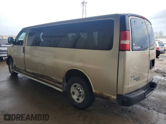 2012 Chevrolet Express Passenger 1LS with VIN 1GAZGZFA1C1125149, listed as a Copart auction lot 51535005 with 199,166 mi miles and Clean title. Bid and sale history available at DreamBid. Image 2.