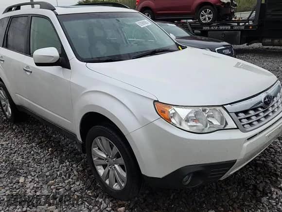 2013 Subaru Forester X Limited z VIN JF2SHAEC3DH406986, wystawiony jako Copart lot #82060085 z przebiegiem 94 945 mil mil oraz Szkoda całkowita • Salvage title. Historia ofert i sprzedaży dostępna na DreamBid. Obrazek 15.