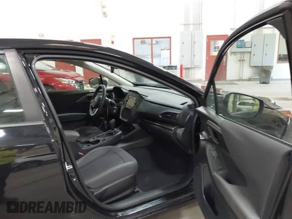 2024 Subaru Impreza z VIN JF1GUABC5R8277215, wystawiony jako IAAI lot #42958806 z przebiegiem 15 170 mil mil oraz . Historia ofert i sprzedaży dostępna na DreamBid. Obrazek 5.