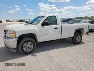 2013 Chevrolet Silverado 2500HD Work Truck с VIN 1GC0CVCG7DF167021, выставлен на аукционе Copart как лот 64770365 с пробегом 176 602 миль миль и Списание • Salvage title. История ставок и продаж доступна на DreamBid. Изображение 1.