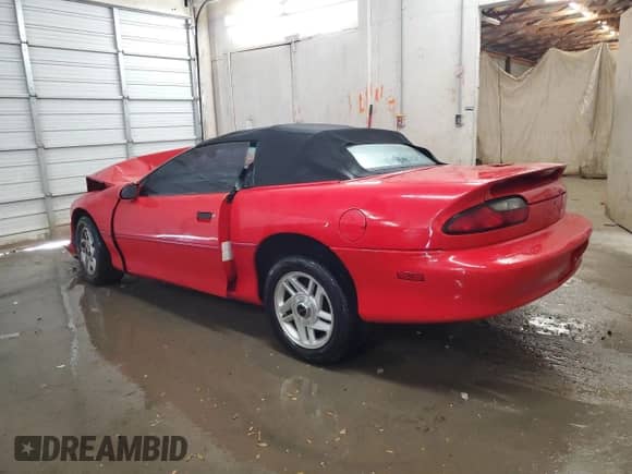 1995 Chevrolet Camaro z VIN 2G1FP32S9S2154321, wystawiony jako Copart lot #79828674 z przebiegiem 175 622 mil mil oraz Nie do naprawy • Non repairable. Historia ofert i sprzedaży dostępna na DreamBid. Obrazek 2.