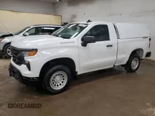 2023 Chevrolet Silverado 1500 Work Truck z VIN 3GCNDAEK3PG350254, wystawiony jako Copart lot #47667885 z przebiegiem 224 721 mil mil oraz Czysty tytuł • Clean title. Historia ofert i sprzedaży dostępna na DreamBid. Obrazek 1.