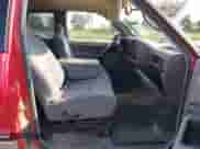 1997 Dodge 1500 z VIN 3B7HF13Z8VG721977, wystawiony jako IAAI lot #42427030 z przebiegiem 132 457 mil mil oraz . Historia ofert i sprzedaży dostępna na DreamBid. Obrazek 5.