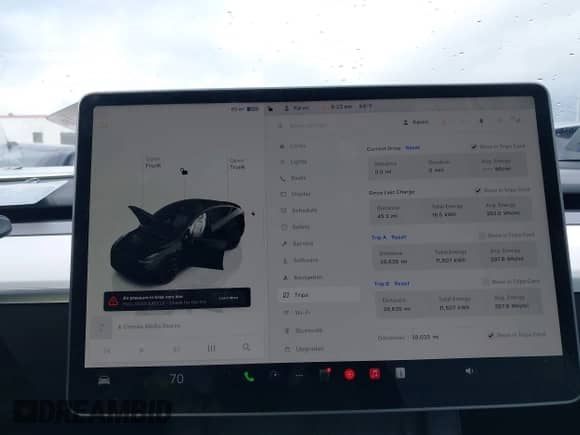 2022 Tesla Model Y Long Range z VIN 7SAYGAEE9NF464960, wystawiony jako IAAI lot #42197857 z przebiegiem 38 635 mil mil oraz . Historia ofert i sprzedaży dostępna na DreamBid. Obrazek 7.
