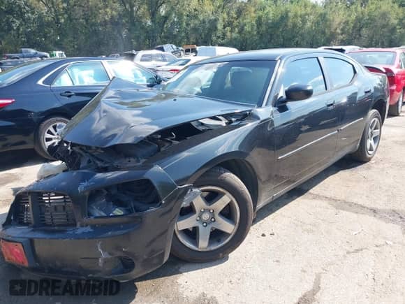 2009 Dodge Charger SE с VIN 2B3KA43D19H514008, выставлен на аукционе IAAI как лот 43352922 с пробегом Не указан миль и . История ставок и продаж доступна на DreamBid. Изображение 19.