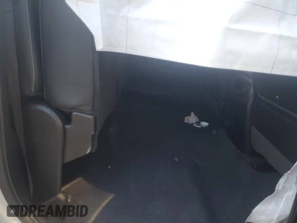 2018 Chevrolet Silverado 1500 LTZ с VIN 3GCUKSECXJG601665, выставлен на аукционе Copart как лот 70763825 с пробегом 41 751 миль миль и Списание • Salvage title. История ставок и продаж доступна на DreamBid. Изображение 10.