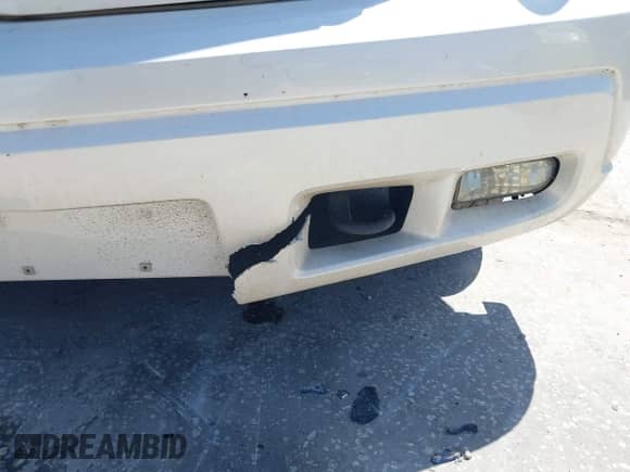 2004 Cadillac Escalade with VIN 1GYEC63T84R176019, listed as a IAAI auction lot 42599516 with 174,624 mi miles and . Bid and sale history available at DreamBid. Image 6.