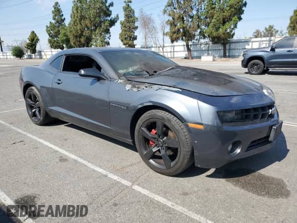 2010 Chevrolet Camaro 1LT z VIN 2G1FB1EV6A9164478, wystawiony jako Copart lot #65220455 z przebiegiem Nie podano mil oraz Szkoda całkowita • Salvage title. Historia ofert i sprzedaży dostępna na DreamBid. Obrazek 4.